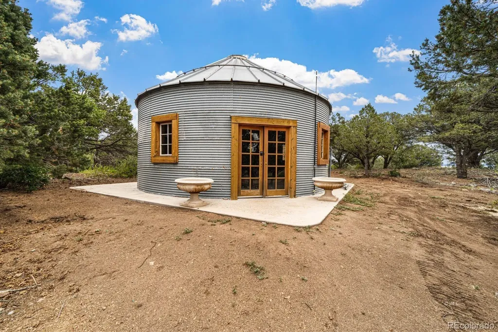 325 Mcmurtrie Road Westcliffe CO 81252