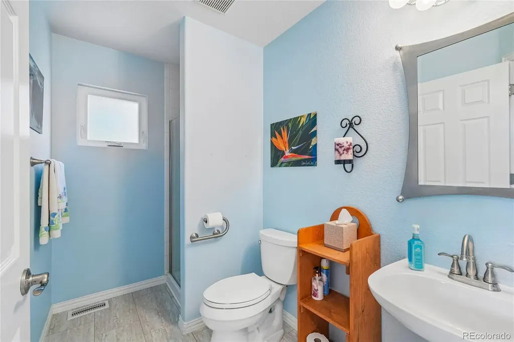 1011 S Valentia Street Denver CO 80247