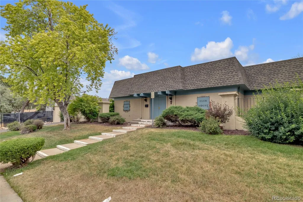9320 E Girard Avenue Denver CO 80231