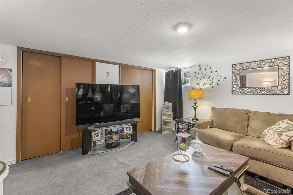 3355 W 54th Avenue Denver CO 80221