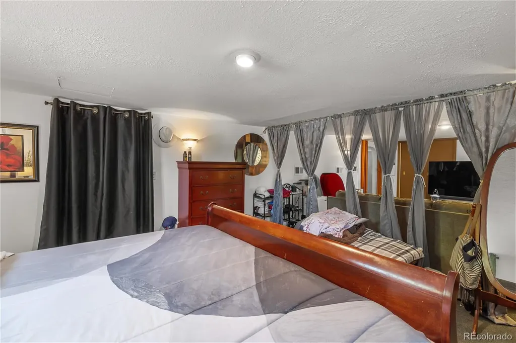 3355 W 54th Avenue Denver CO 80221