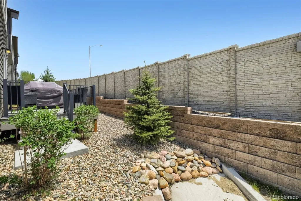 5309 Sky Top Lane Colorado Springs CO 80918
