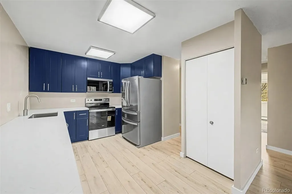 605 S Alton Way Denver CO 80247