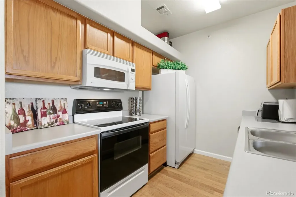 18939 E Warren Circle Aurora CO 80013