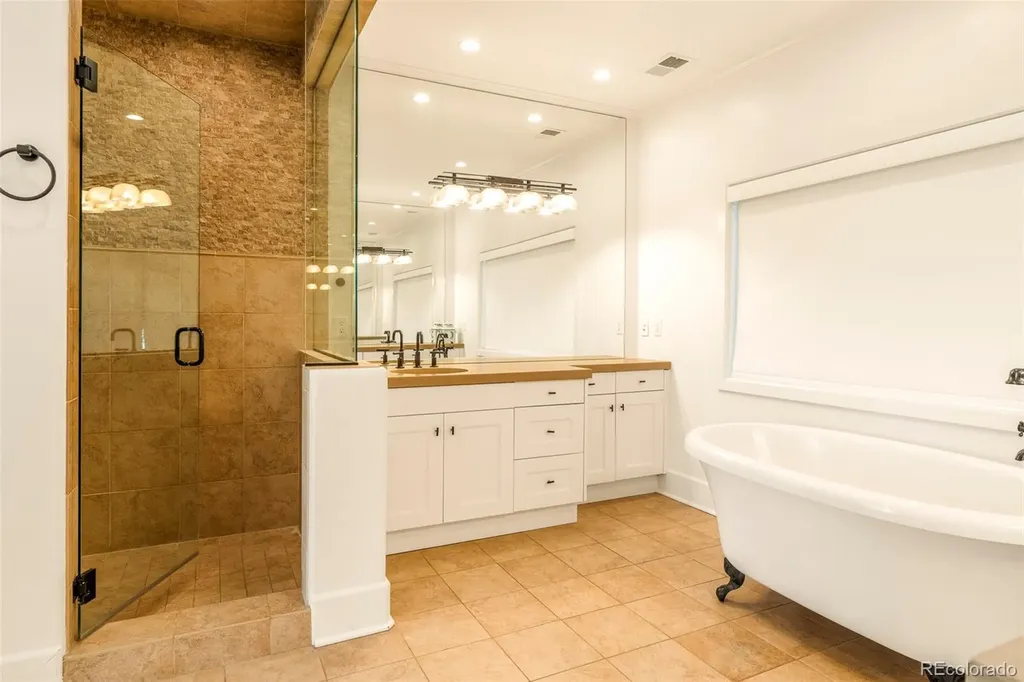 35 S Bellaire Street Denver CO 80246