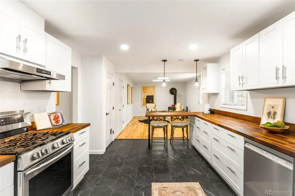 2504 Balsam Street Lakewood CO 80214