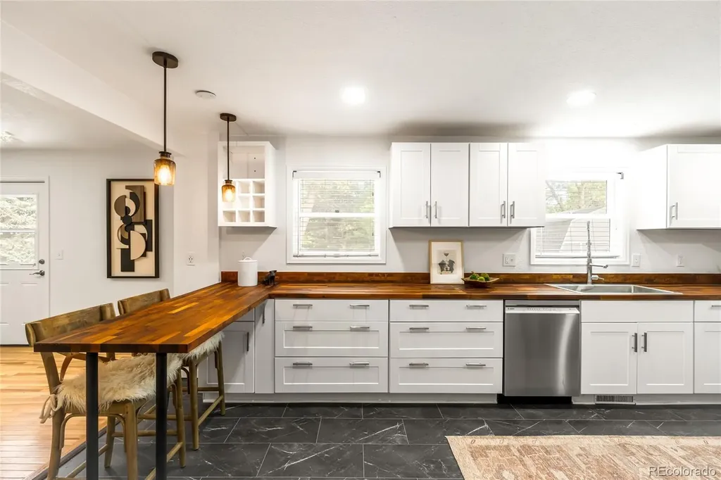 2504 Balsam Street Lakewood CO 80214