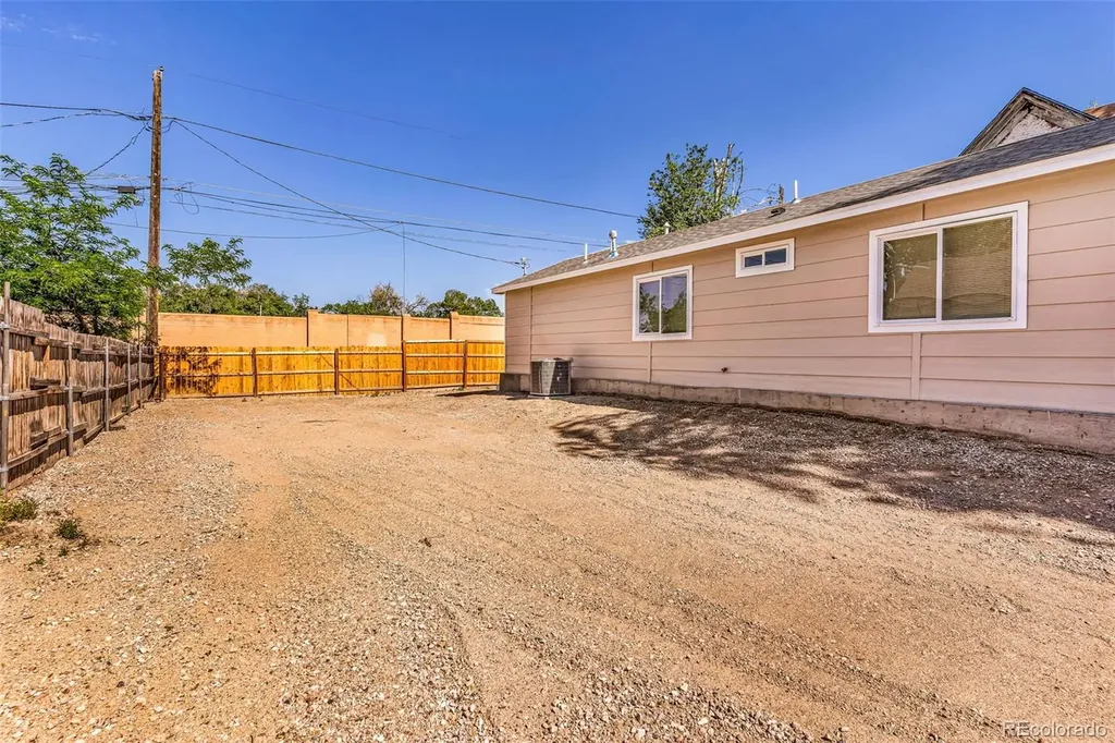 1130 Elm Street Pueblo CO 81004