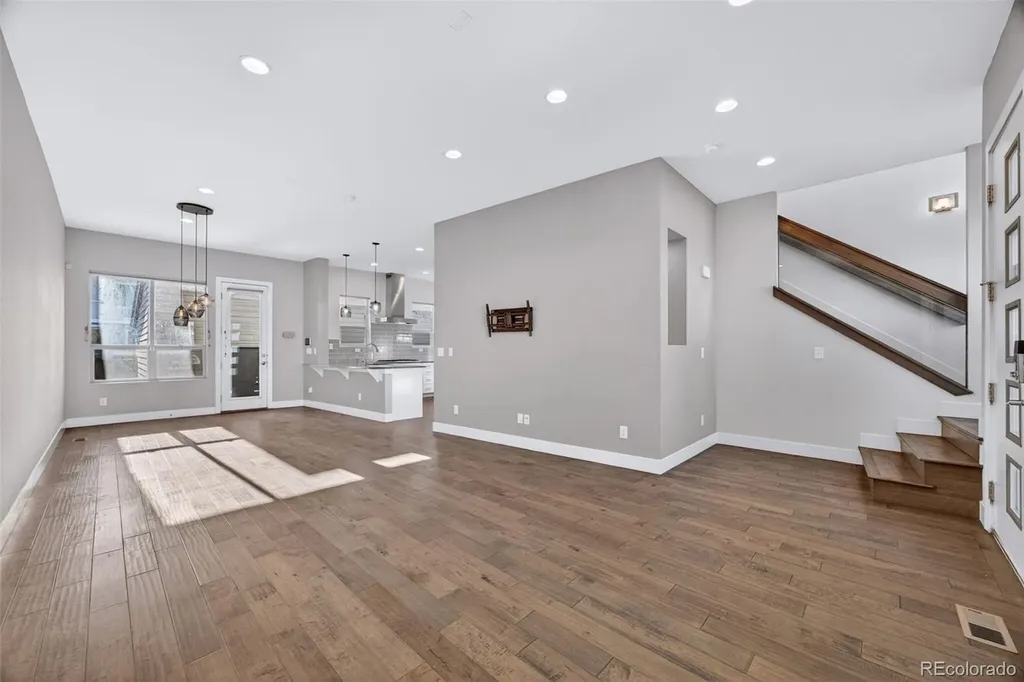 5540 Valentia Court Denver CO 80238