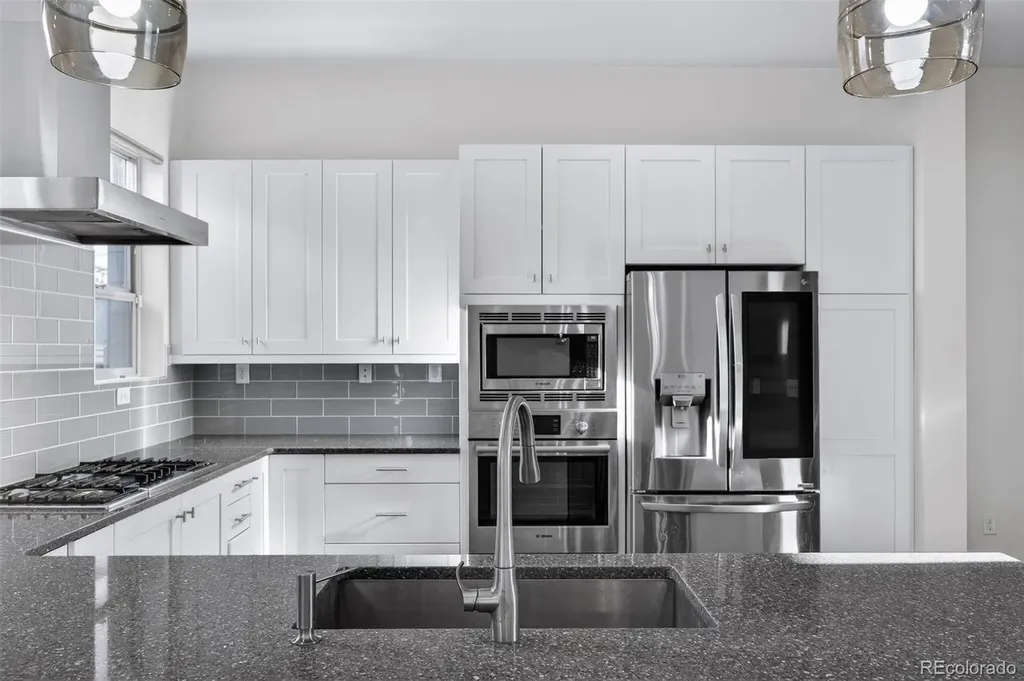 5540 Valentia Court Denver CO 80238