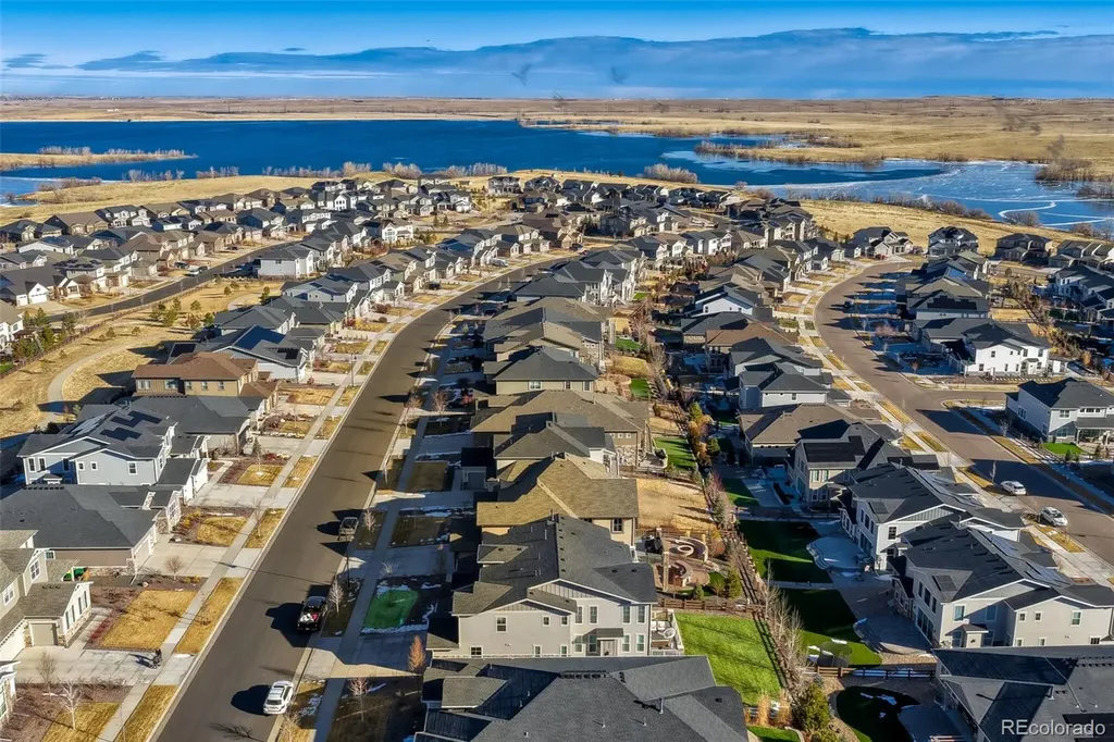 27841 E Lakeview Drive Aurora CO 80016