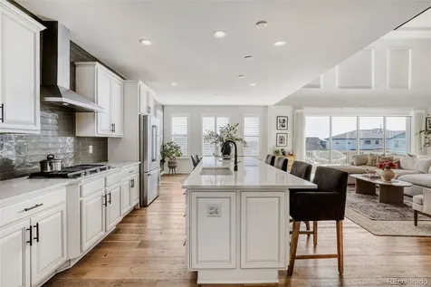 27841 E Lakeview Drive Aurora CO 80016