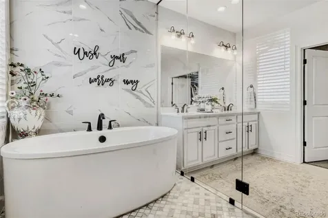 27841 E Lakeview Drive Aurora CO 80016