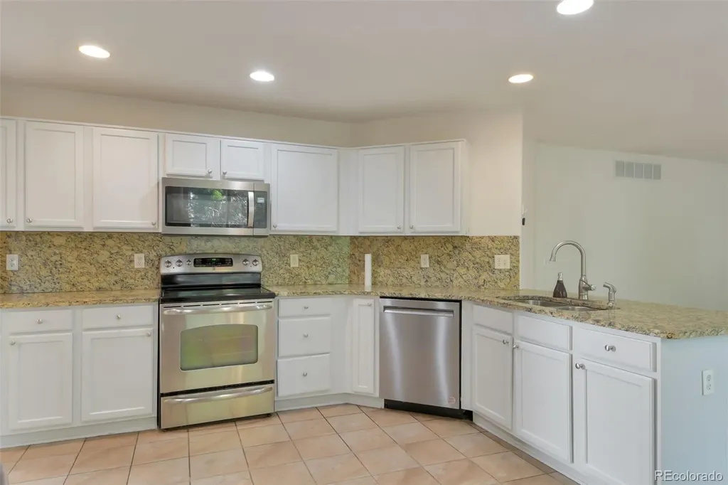 19464 E Bates Avenue Aurora CO 80013