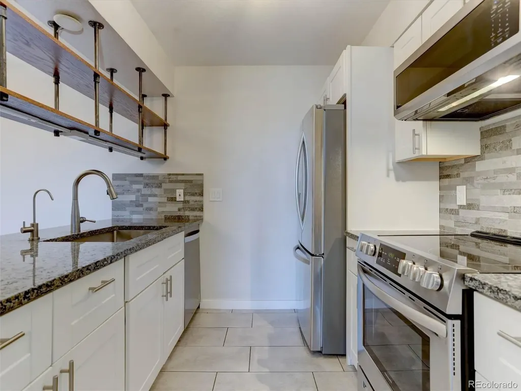 579 Wright Street Lakewood CO 80228
