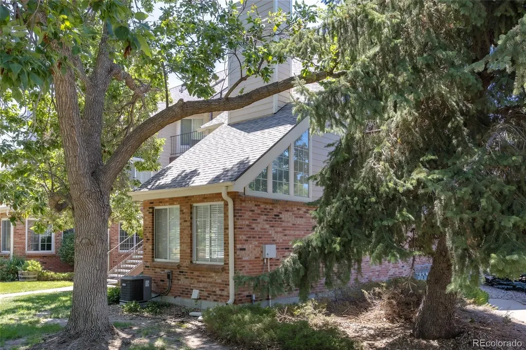 13833 E Lehigh Avenue Aurora CO 80014
