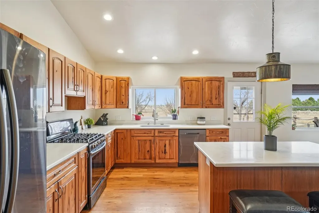28001 Highway 52 Keenesburg CO 80643
