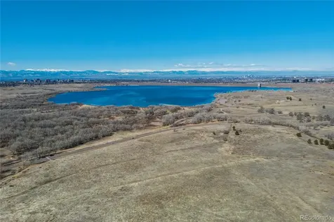 4044 S Carson Street Aurora CO 80014