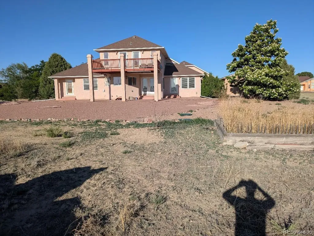 135 S Hacienda Del Sol Drive Pueblo CO 81007