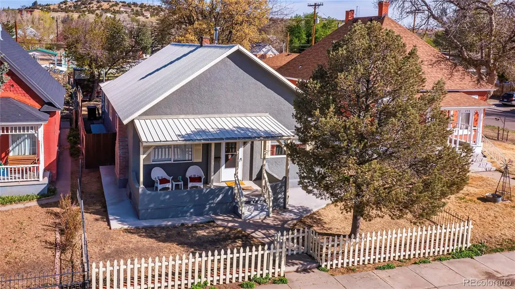 232 E 6th Street Walsenburg CO 81089