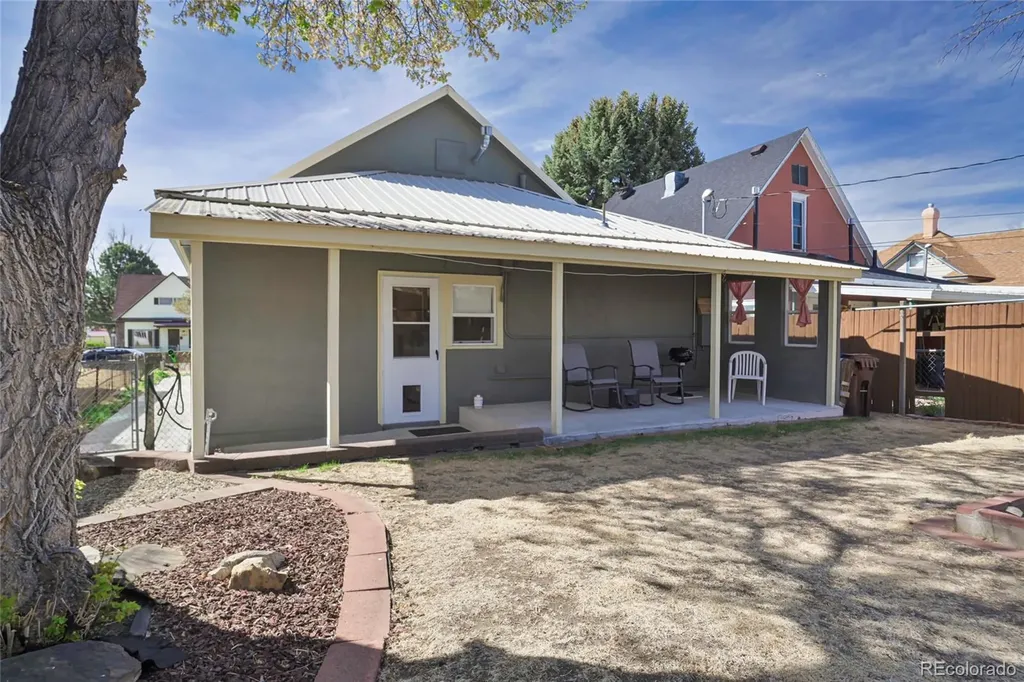 232 E 6th Street Walsenburg CO 81089