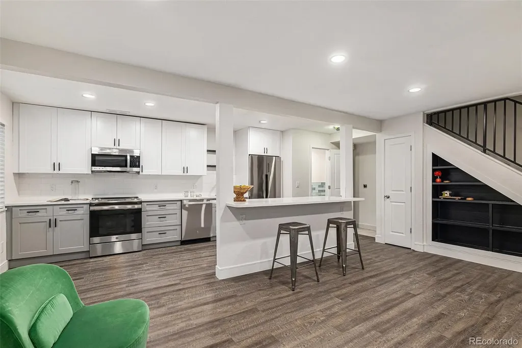 7995 E Mississippi Avenue Denver CO 80247