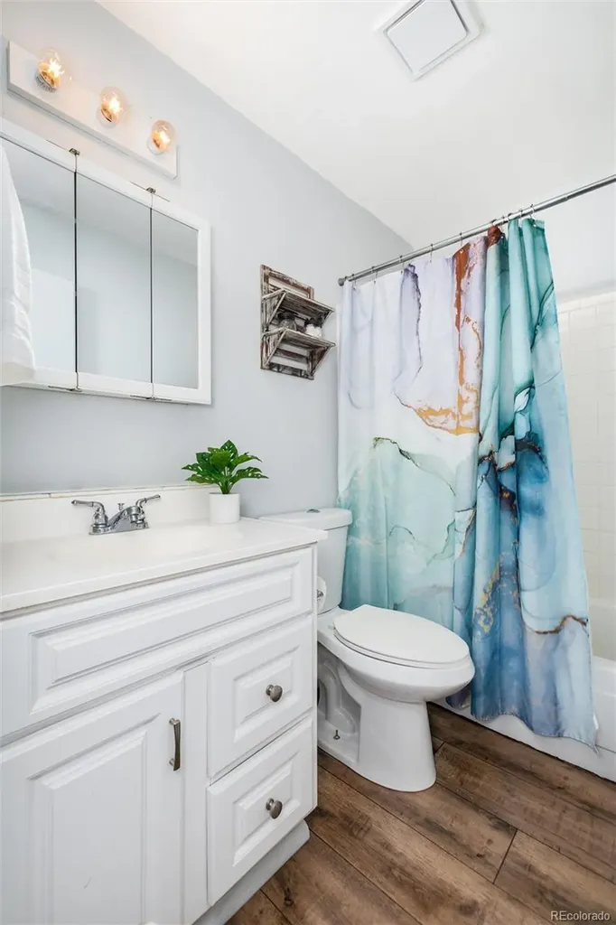 8787 Dover Circle Arvada CO 80005
