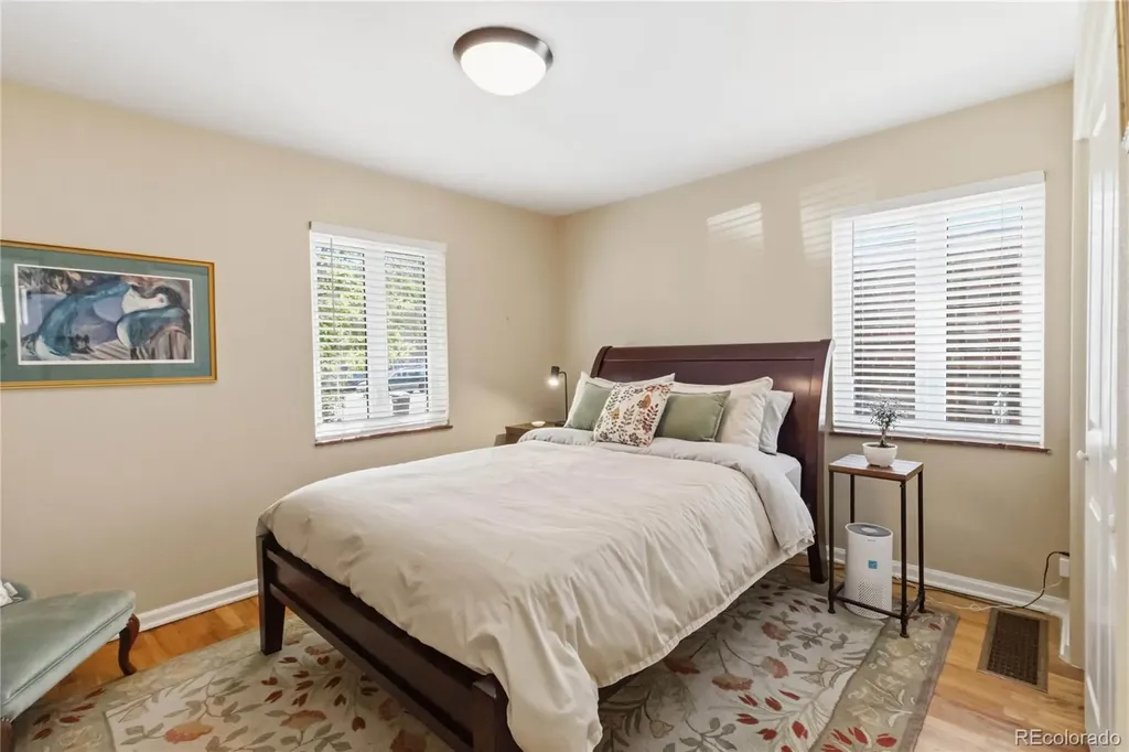 987 Glencoe Street Denver CO 80220