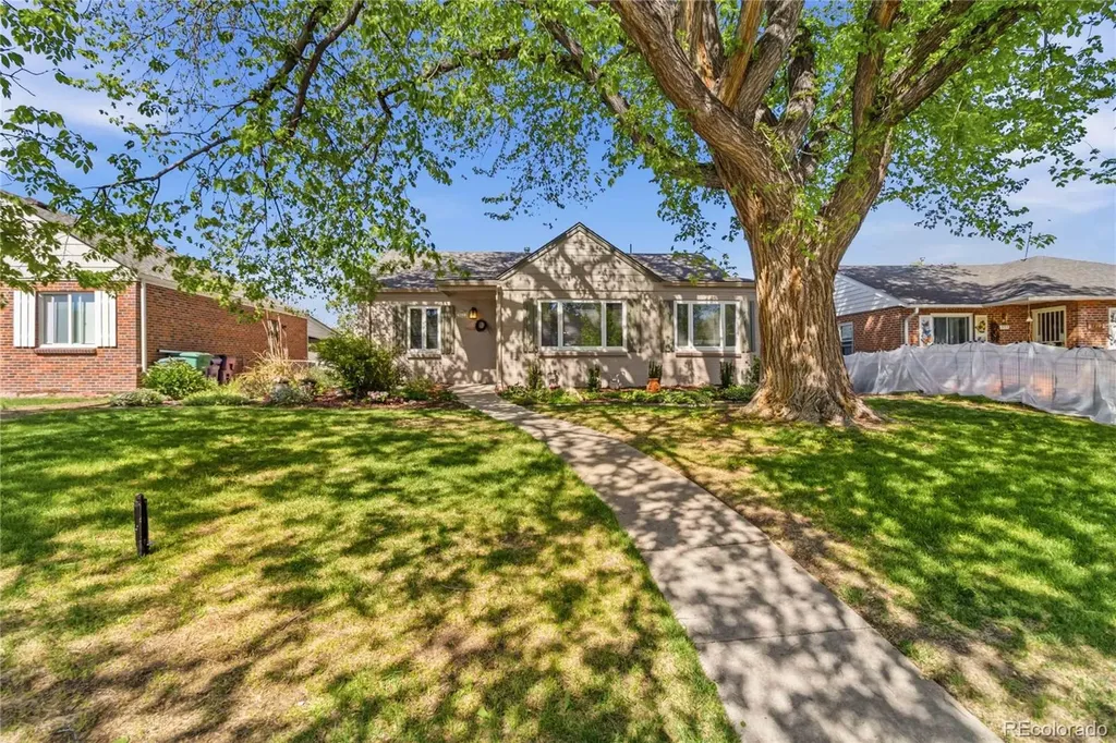 987 Glencoe Street Denver CO 80220