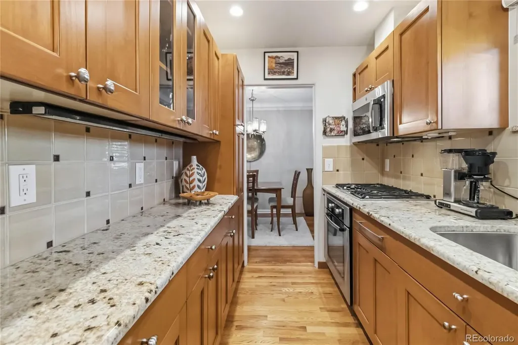 987 Glencoe Street Denver CO 80220
