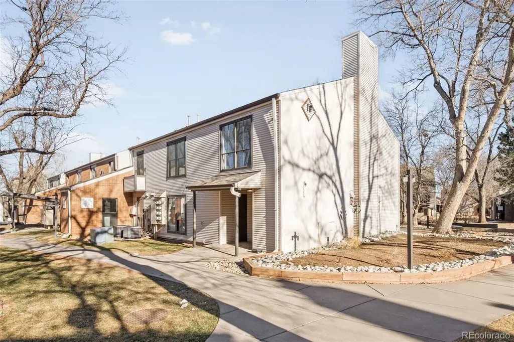 3550 S Harlan Street Denver CO 80235