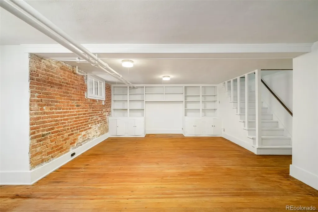 674 Steele Street Denver CO 80206