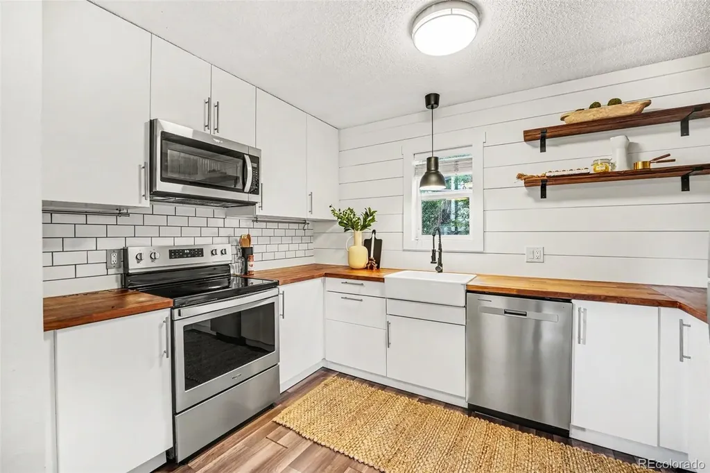 5700 W 28th Avenue Wheat Ridge CO 80214