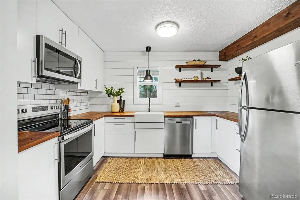 5700 W 28th Avenue Wheat Ridge CO 80214
