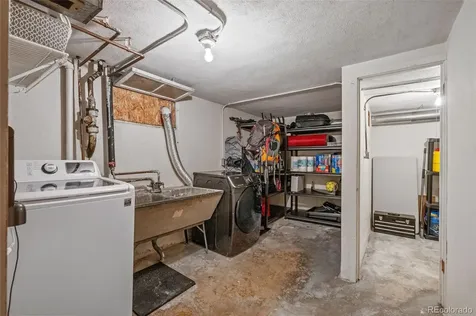 1095 Carr Street Lakewood CO 80214