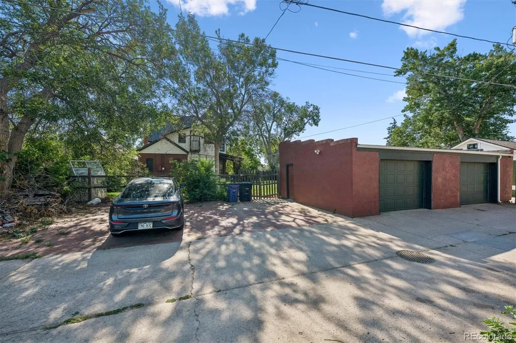 4827 Lowell Boulevard Denver CO 80221