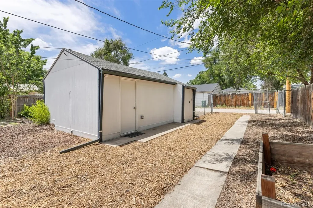 921 Yates Street Denver CO 80204