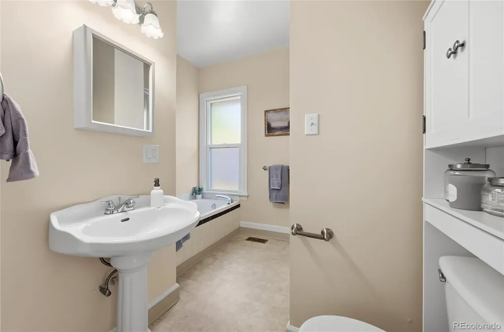 5937 S Hill Street Littleton CO 80120