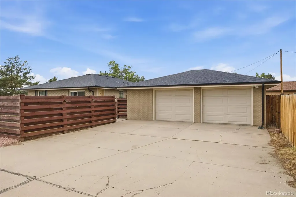 710 4th Street Bennett CO 80102