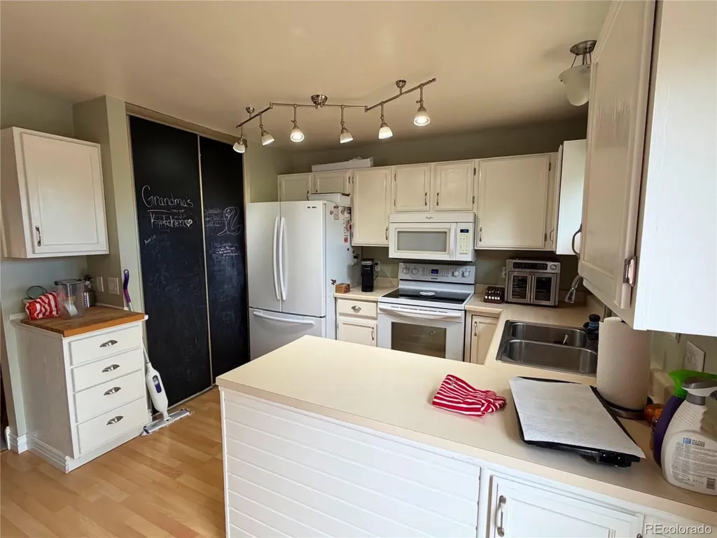 19062 E Quinn Place Aurora CO 80015