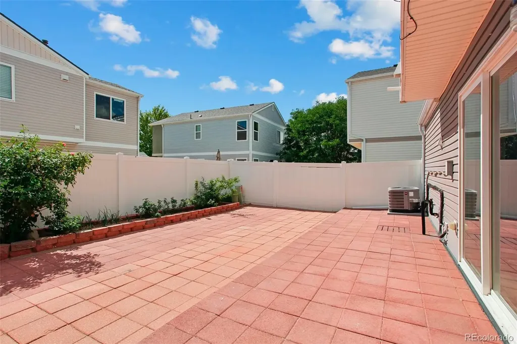 18634 E 45th Place Denver CO 80249