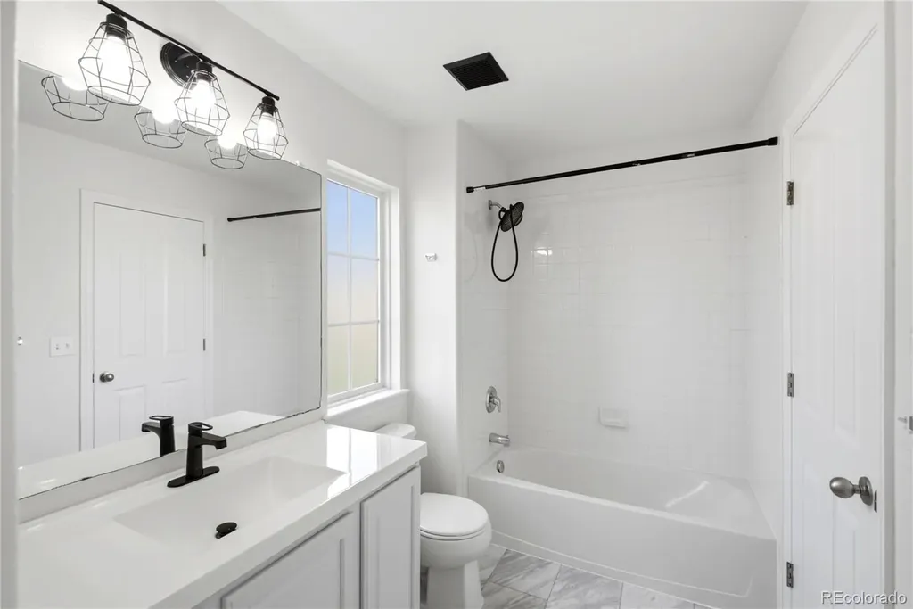 122 N De Gaulle Street Aurora CO 80018
