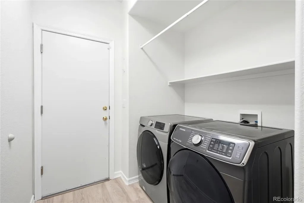 122 N De Gaulle Street Aurora CO 80018
