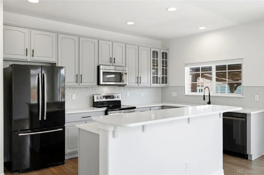 122 N De Gaulle Street Aurora CO 80018