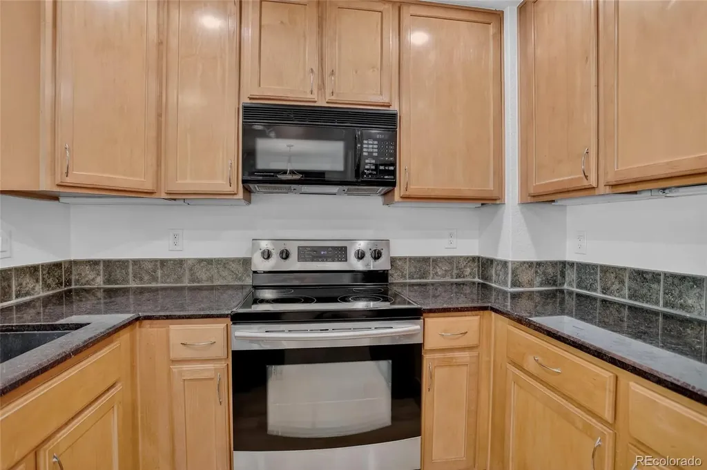 14237 Craftsman Way Broomfield CO 80023