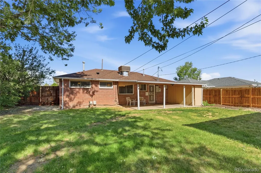 2870 Newport Street Denver CO 80207