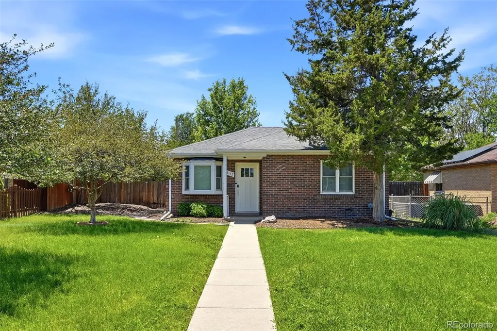 3115 N Steele Street Denver CO 80205