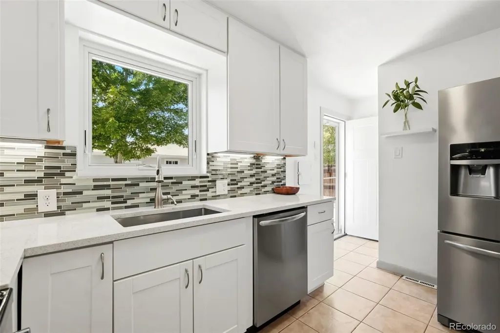 3115 N Steele Street Denver CO 80205