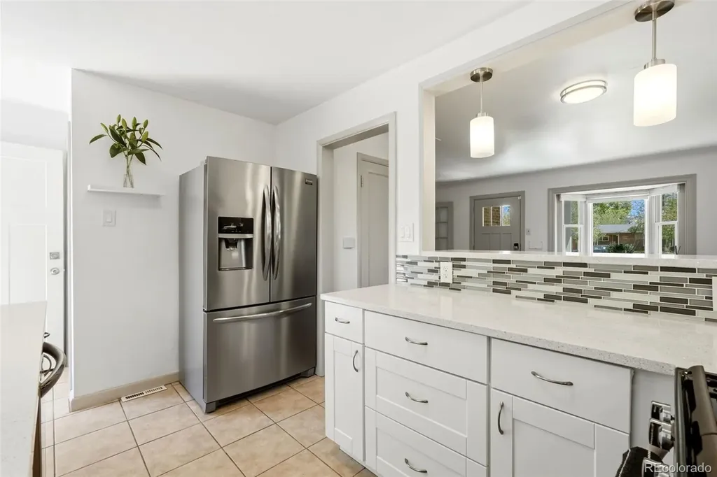 3115 N Steele Street Denver CO 80205
