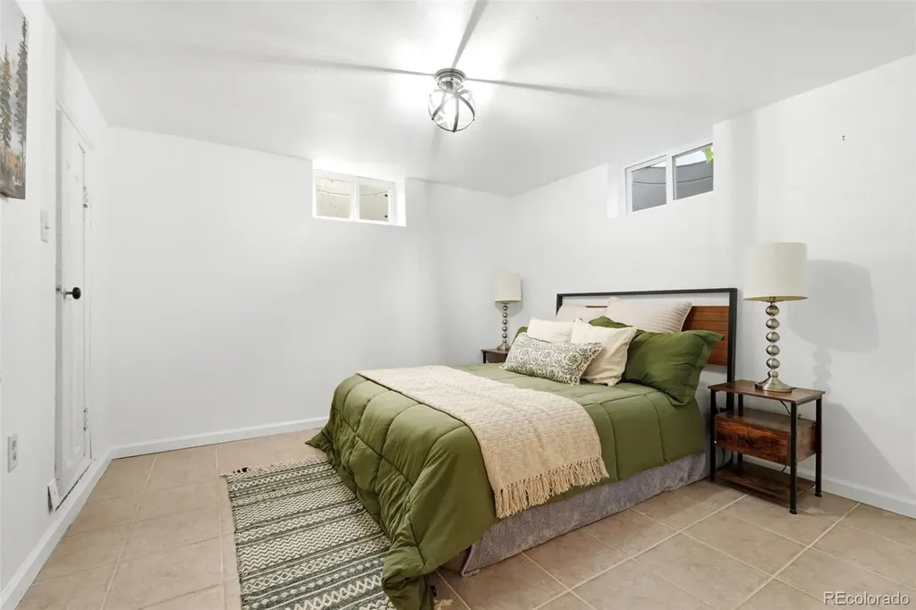3115 N Steele Street Denver CO 80205